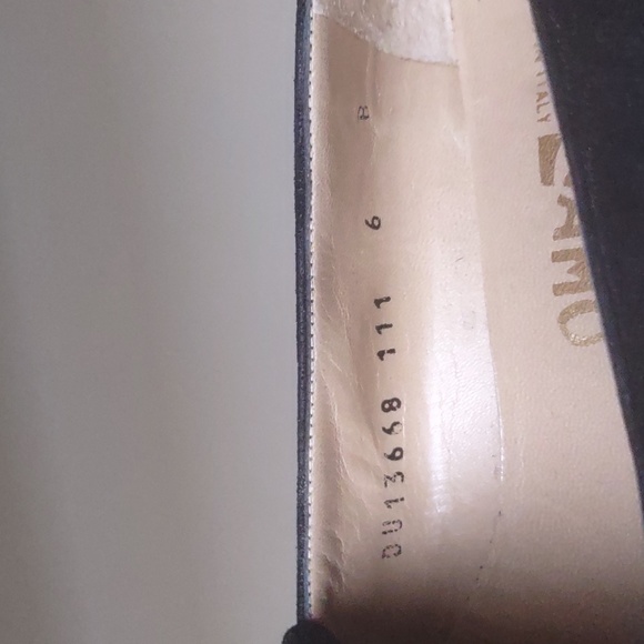 Salvatore Ferragamo shoes 6 - Picture 6 of 8